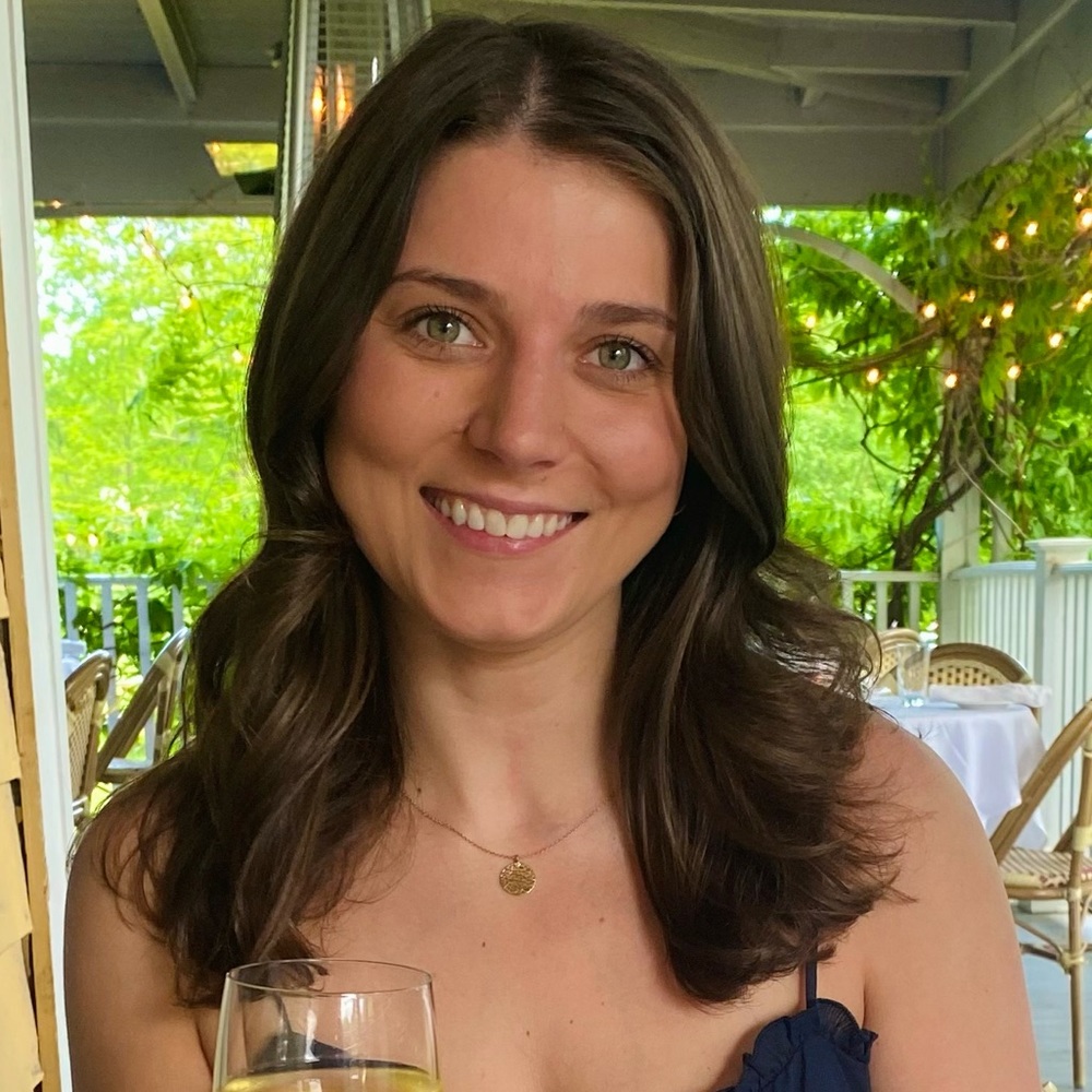Meet your Posher, Emily